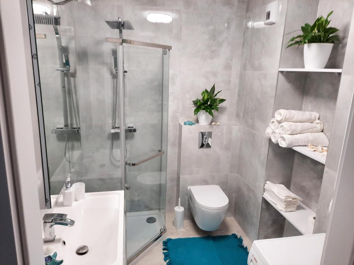 Apartament Amber Comfort Z Prywatnym Miejscem Parkingowym 科沃布热格 外观 照片
