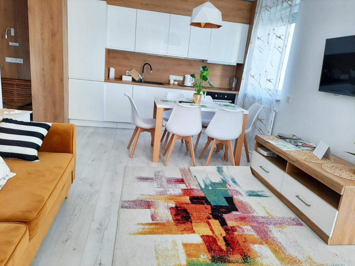 Apartament Amber Comfort Z Prywatnym Miejscem Parkingowym 科沃布热格 外观 照片